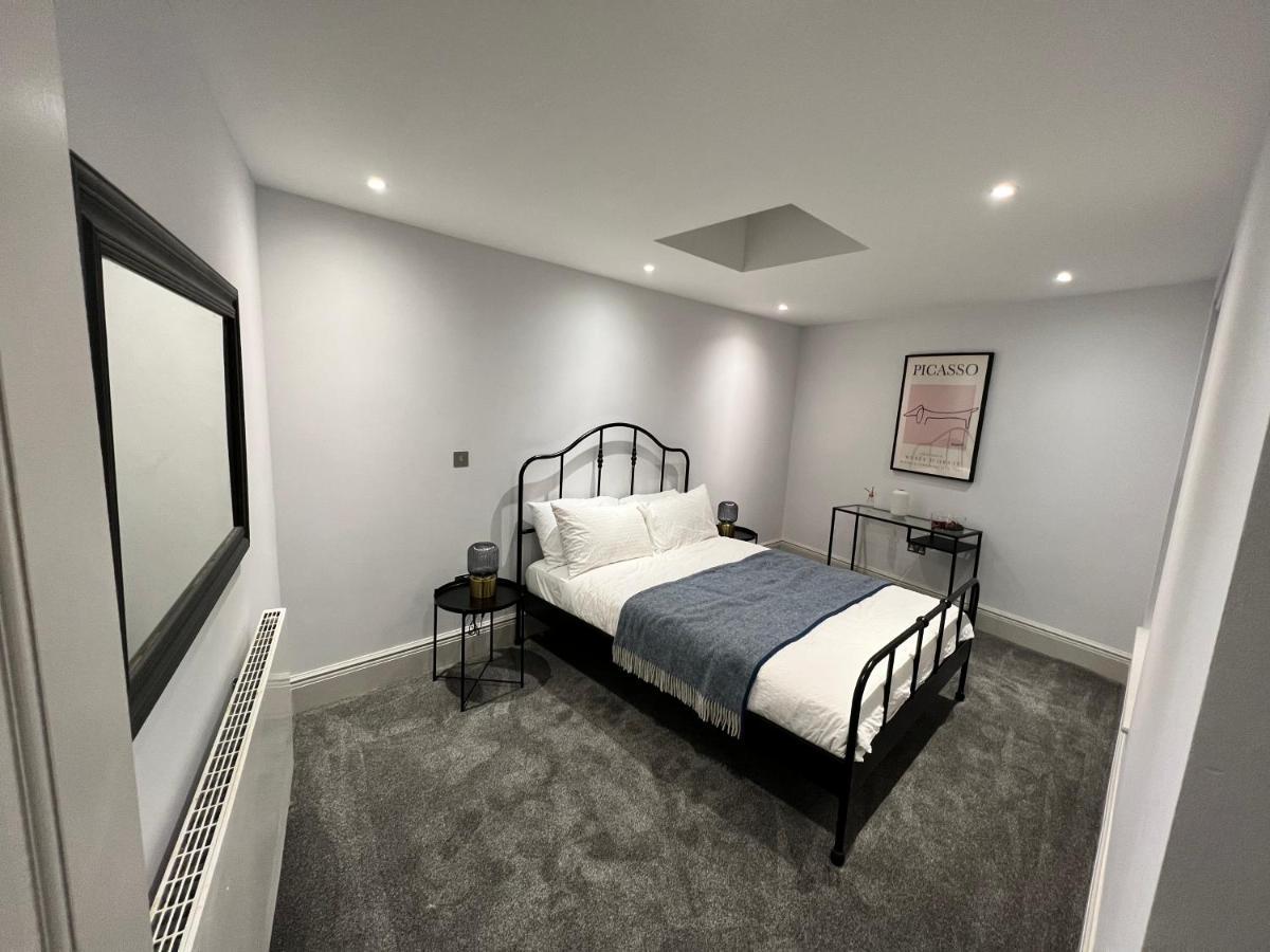 Regents Park 2 Bed Town House Appartement Londres